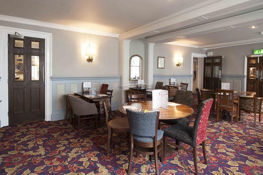 The Royal Hop Pole Wetherspoon Tewkesbury Exterior foto