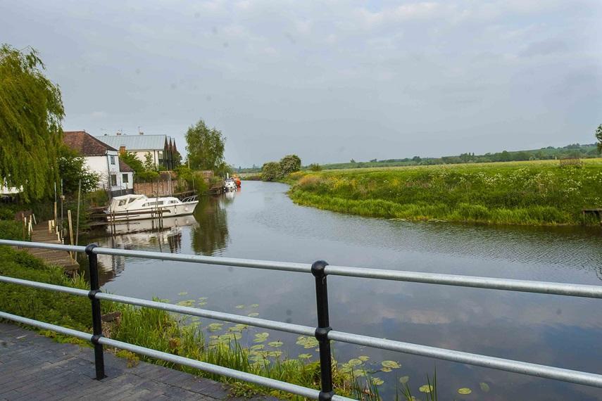 The Royal Hop Pole Wetherspoon Tewkesbury Exterior foto